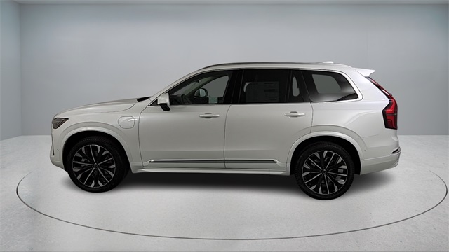new 2026 Volvo XC90 Plug-In Hybrid car, priced at $85,625