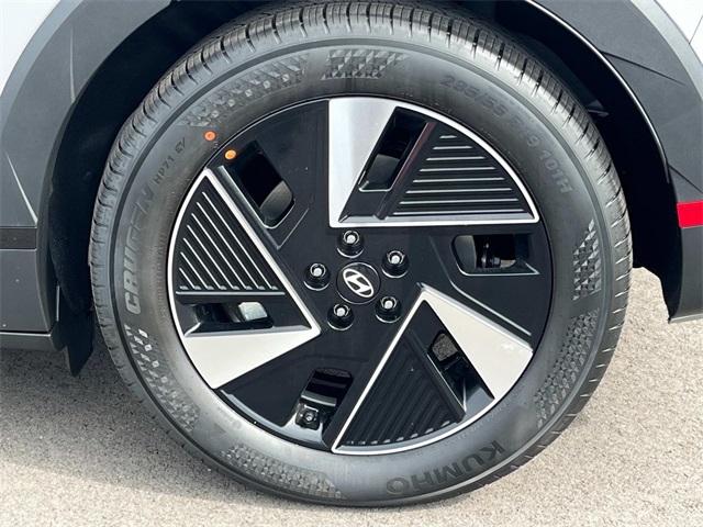 new 2025 Hyundai IONIQ 5 car, priced at $49,072