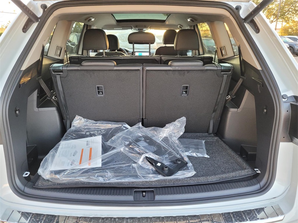 new 2026 Volkswagen Atlas car, priced at $43,110