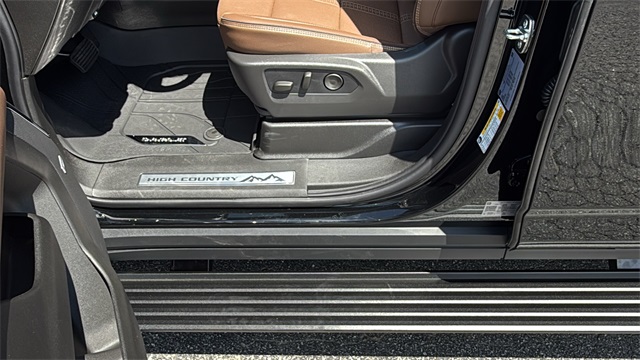 new 2025 Chevrolet Tahoe car, priced at $92,154