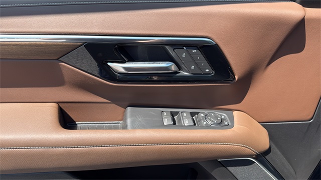 new 2025 Chevrolet Tahoe car, priced at $92,154