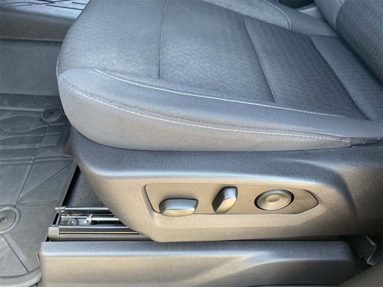 used 2023 Chevrolet Silverado 1500 car, priced at $36,666