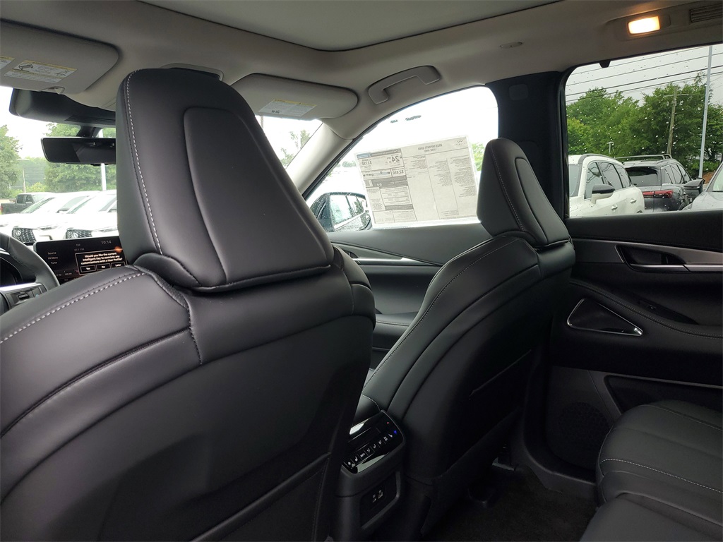 new 2025 INFINITI QX60 car, priced at $54,580