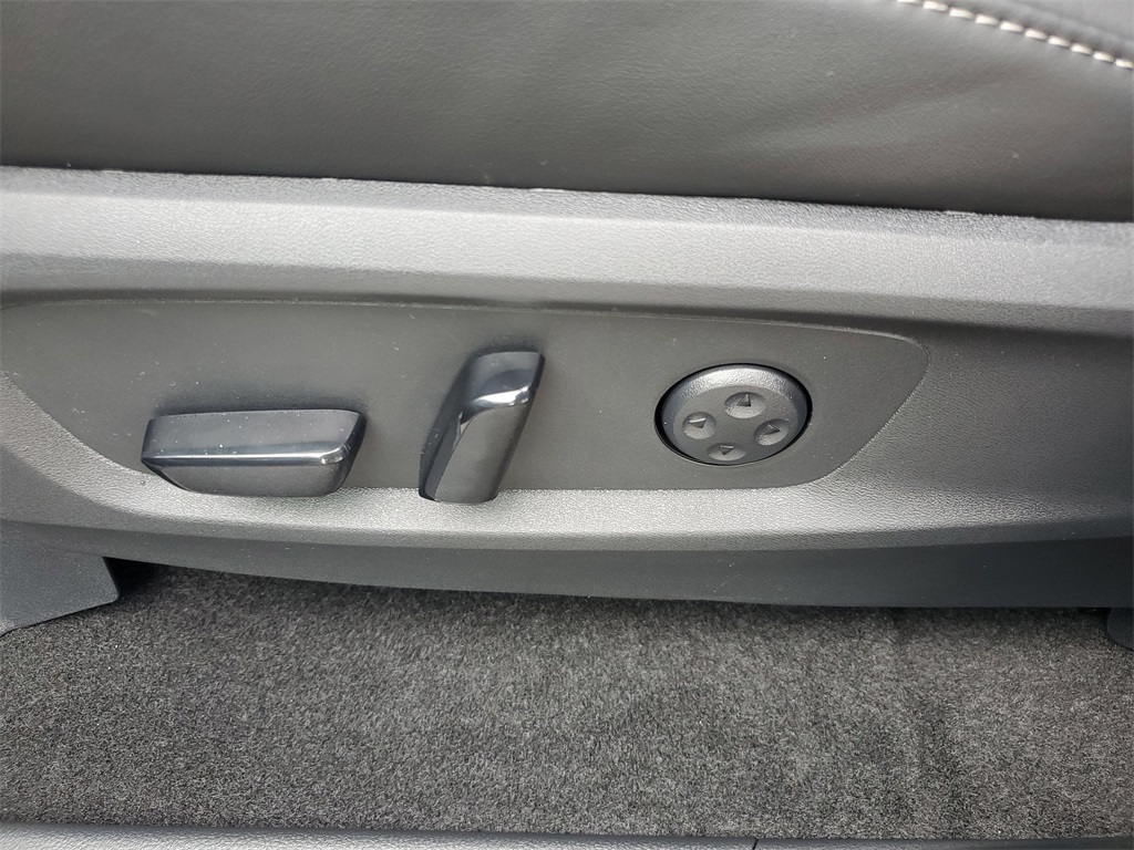 new 2025 INFINITI QX60 car, priced at $54,580