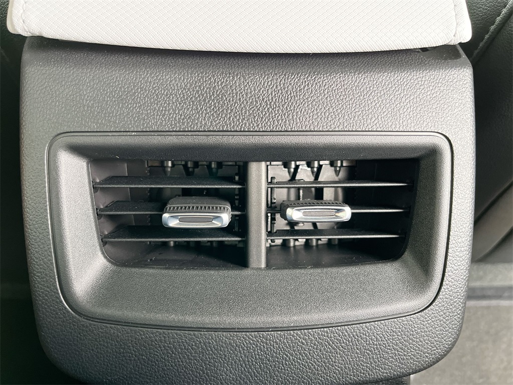 new 2025 Chevrolet Equinox EV car, priced at $37,564