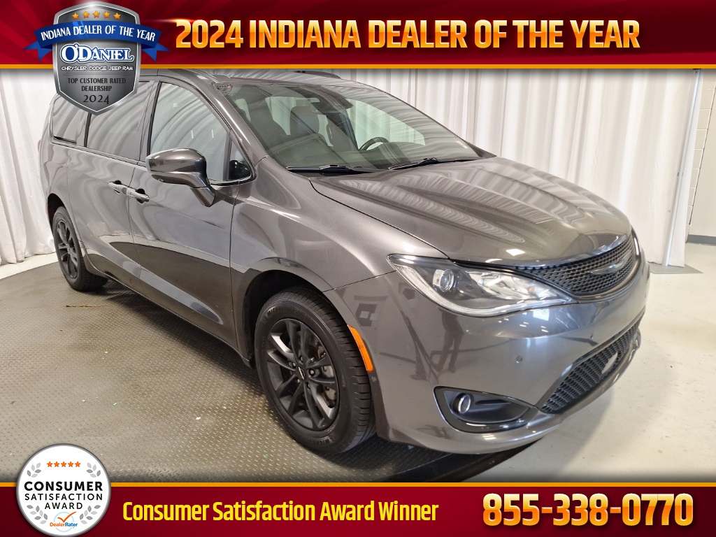 used 2020 Chrysler Pacifica car, priced at $25,886