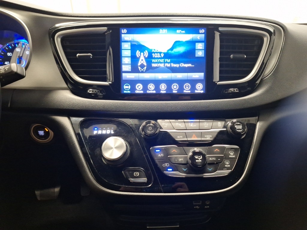 used 2020 Chrysler Pacifica car, priced at $25,886