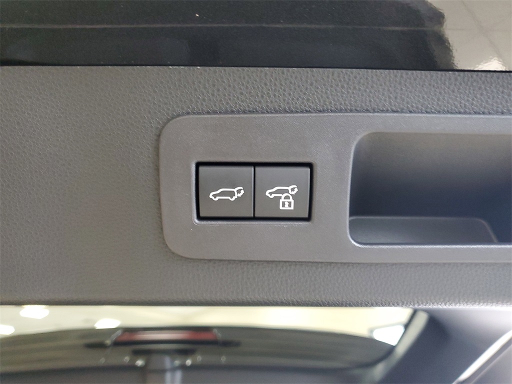 new 2025 Lexus LX car, priced at $118,309