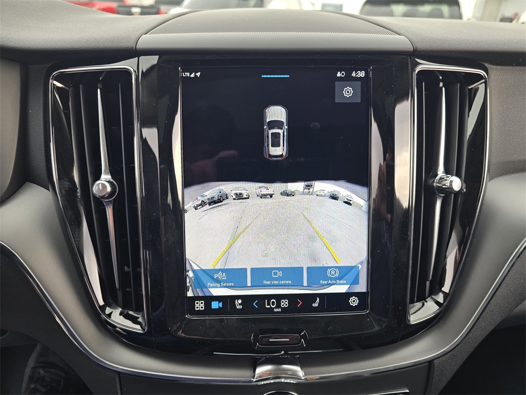 new 2025 Volvo XC60 car, priced at $49,791