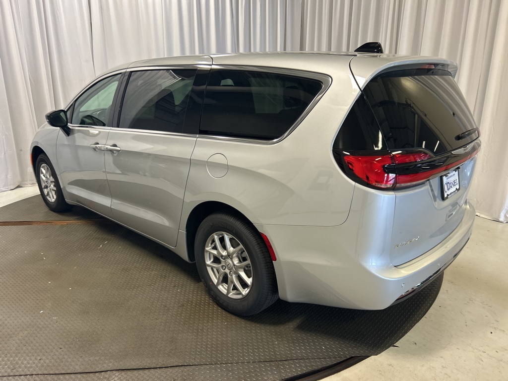 new 2026 Chrysler Pacifica car, priced at $41,749