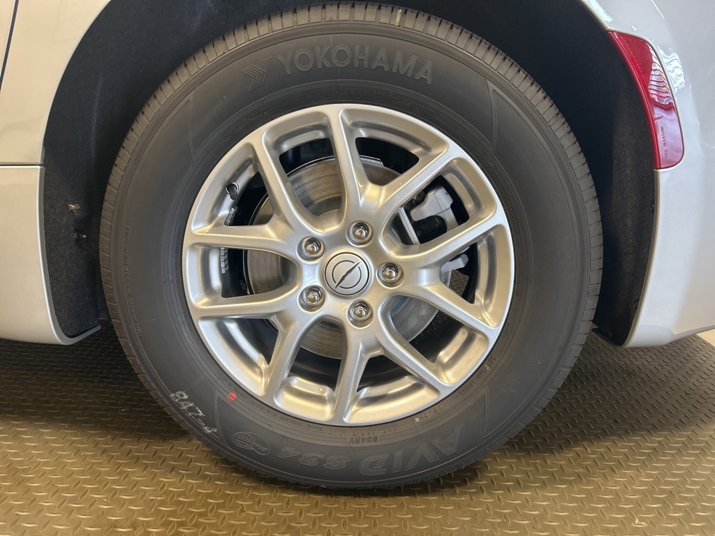 new 2026 Chrysler Pacifica car, priced at $41,749