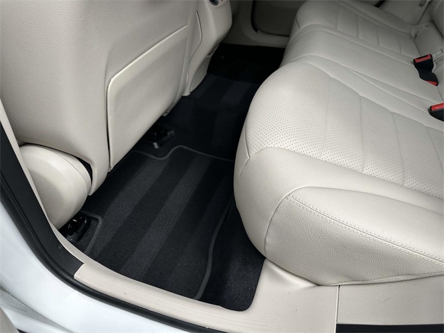 used 2022 Mercedes-Benz GLC car, priced at $32,623