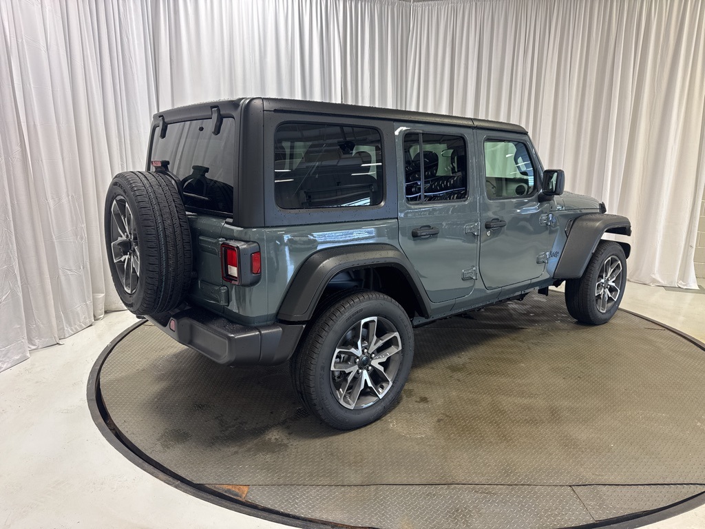 new 2025 Jeep Wrangler car, priced at $50,275