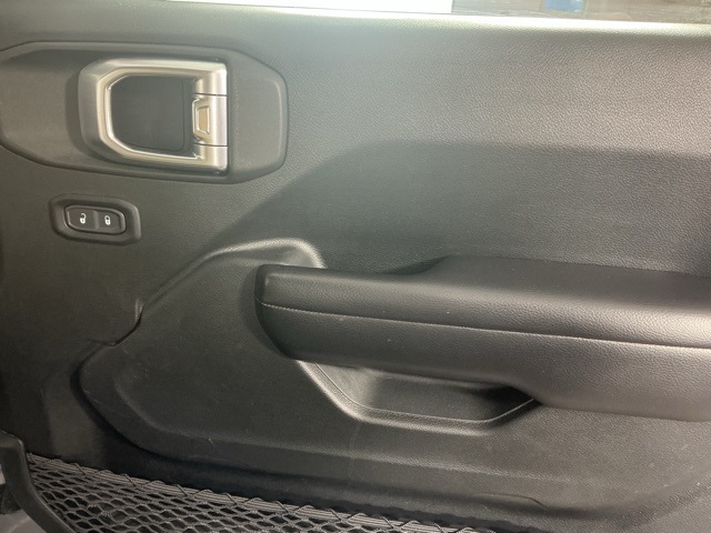 used 2020 Jeep Gladiator car, priced at $27,887