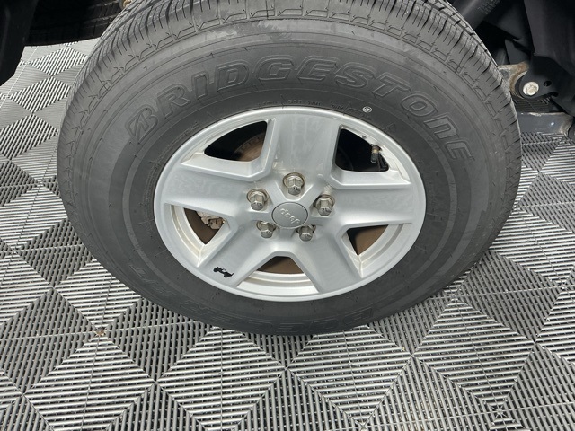 used 2020 Jeep Gladiator car, priced at $27,887