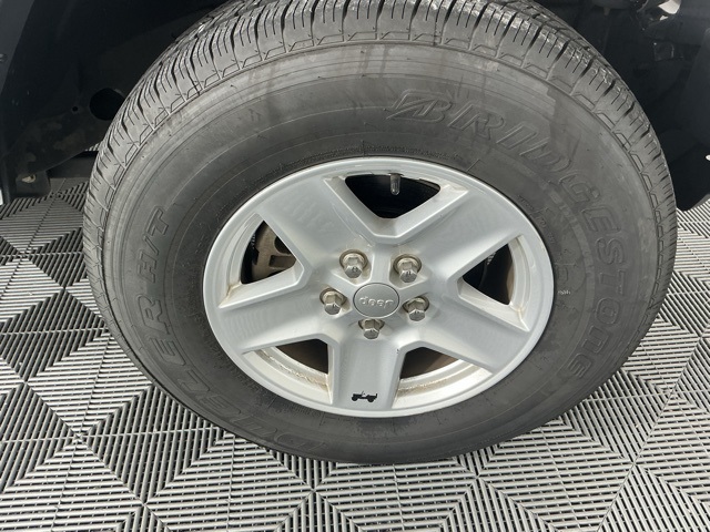 used 2020 Jeep Gladiator car, priced at $27,887