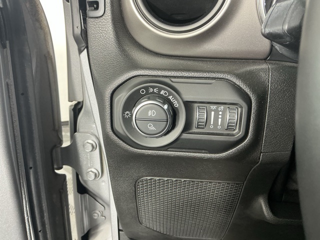 used 2020 Jeep Gladiator car, priced at $27,887