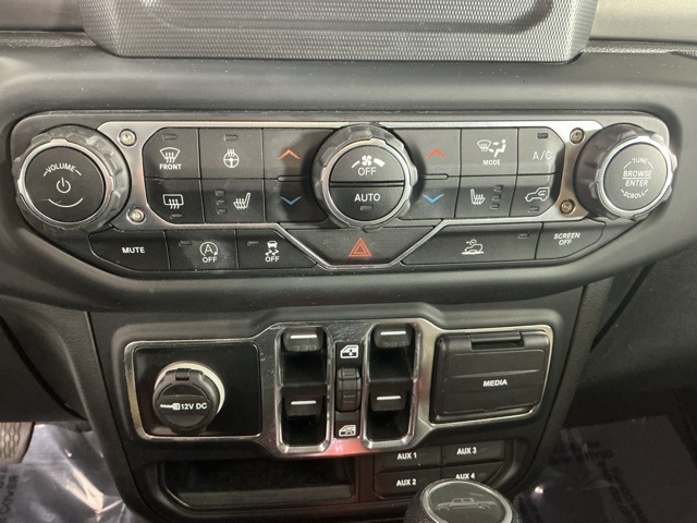 used 2020 Jeep Gladiator car, priced at $27,887