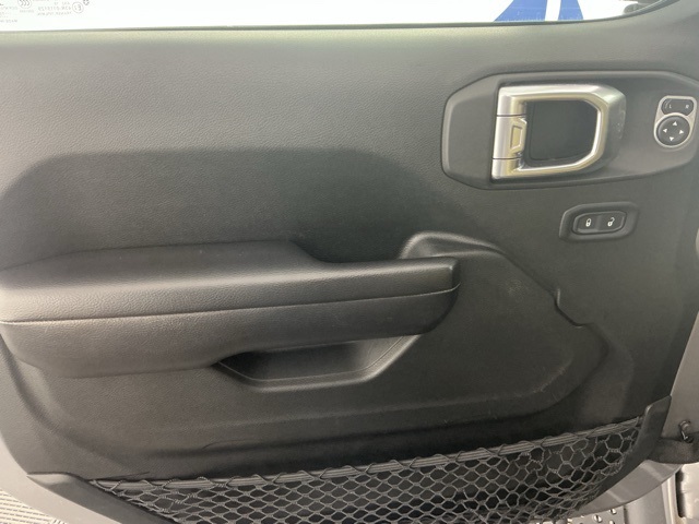 used 2020 Jeep Gladiator car, priced at $27,887