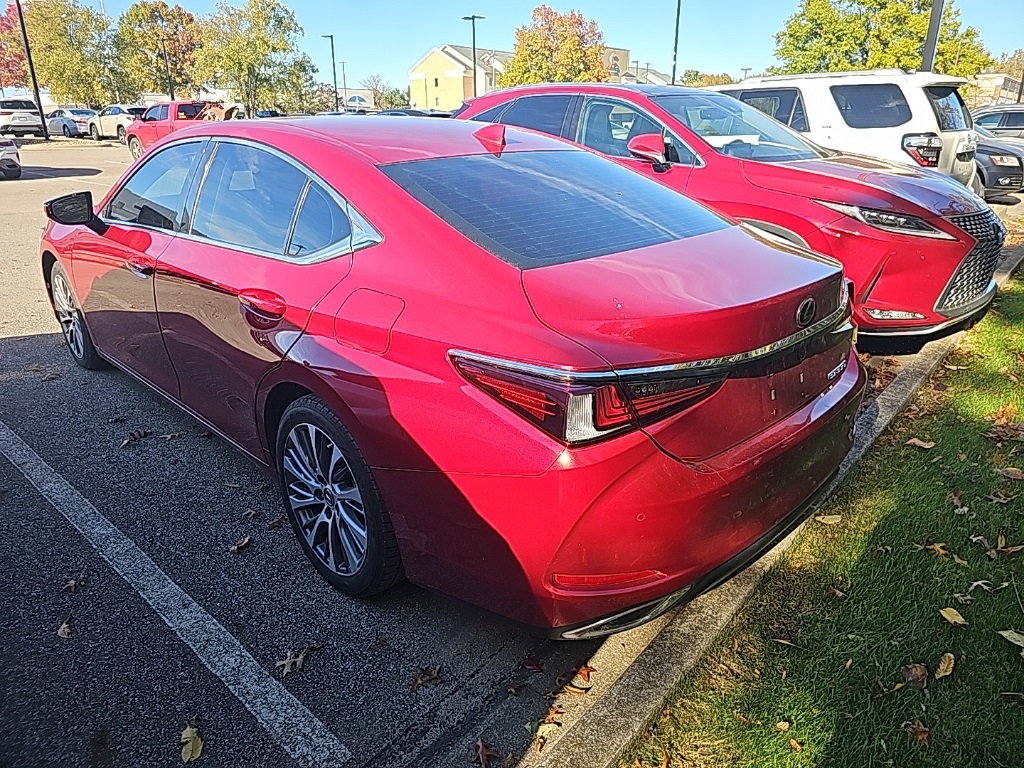 used 2019 Lexus ES car, priced at $30,490