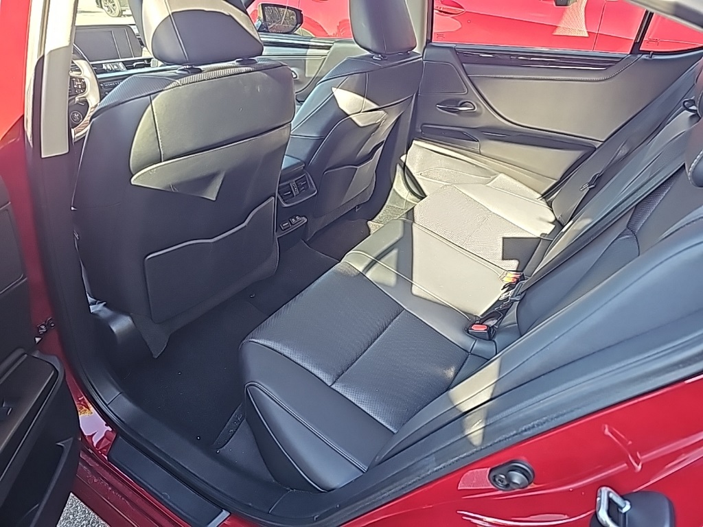 used 2019 Lexus ES car, priced at $30,490