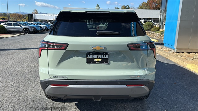 new 2026 Chevrolet Equinox car, priced at $30,820
