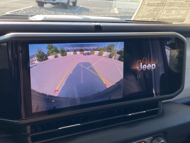 new 2025 Jeep Wrangler car, priced at $39,094