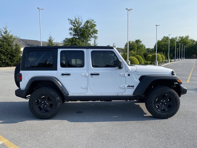 new 2025 Jeep Wrangler car, priced at $39,094