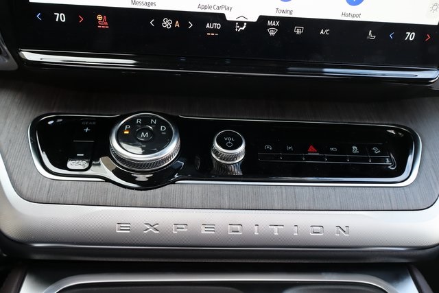 new 2025 Ford Expedition Max car, priced at $96,070