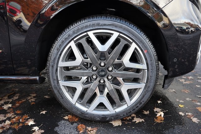 new 2025 Ford Expedition Max car, priced at $96,070