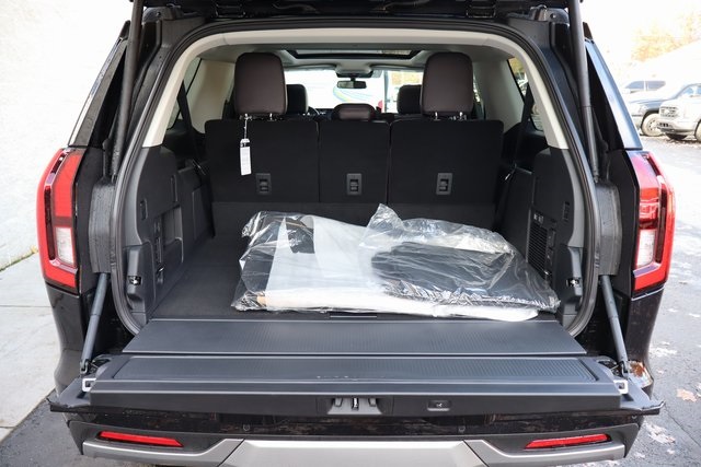 new 2025 Ford Expedition Max car, priced at $96,070