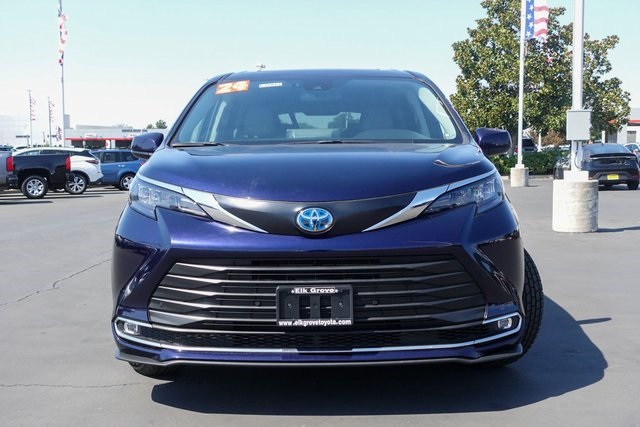 used 2024 Toyota Sienna car, priced at $46,500