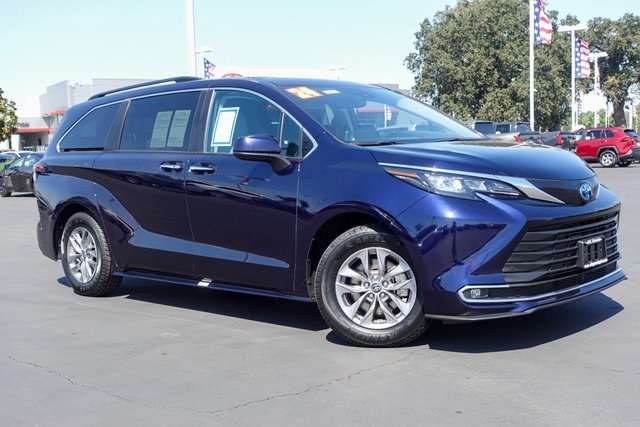 used 2024 Toyota Sienna car, priced at $46,500