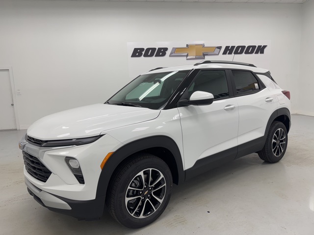 new 2026 Chevrolet TrailBlazer car, priced at $29,275