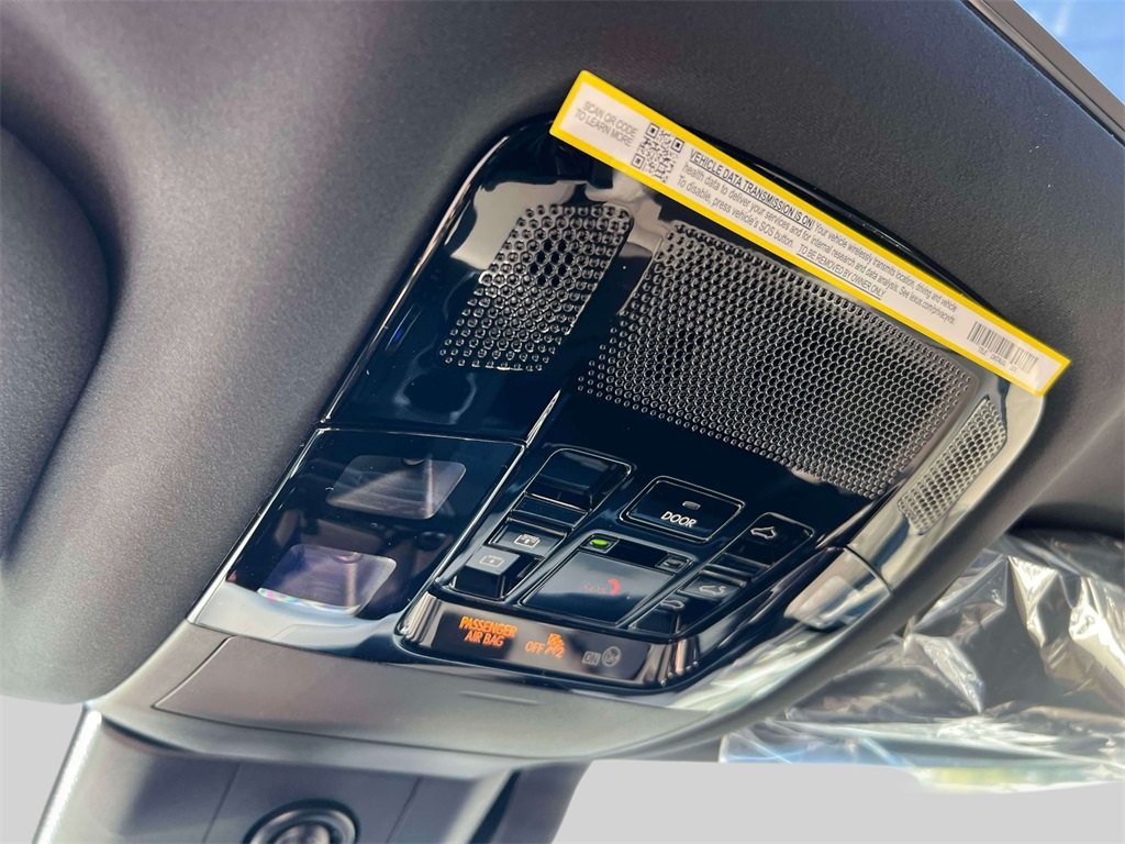 new 2025 Lexus RX car, priced at $77,604