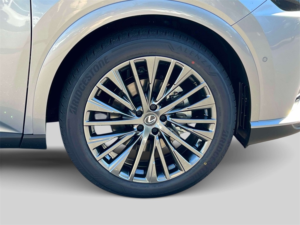 new 2025 Lexus RX car, priced at $77,604