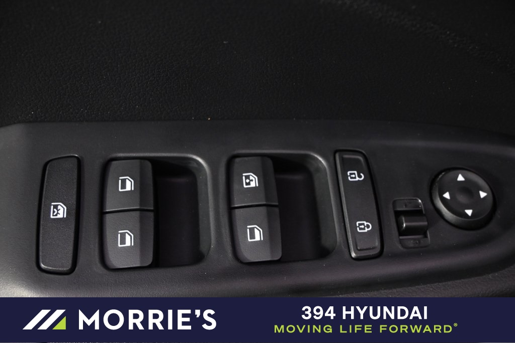 new 2025 Hyundai Venue car, priced at $24,115