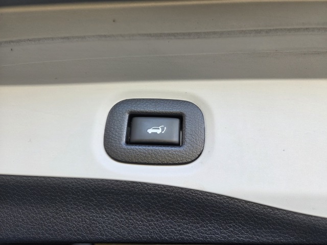 used 2015 Nissan Rogue car, priced at $7,577