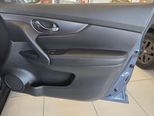 used 2015 Nissan Rogue car, priced at $7,577