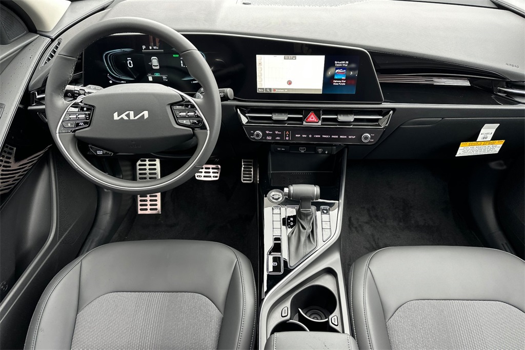 new 2025 Kia Niro car, priced at $30,660