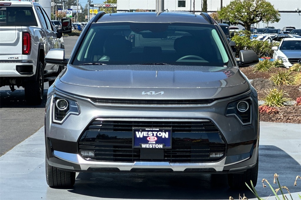 new 2025 Kia Niro car, priced at $30,660