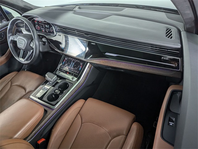 used 2021 Audi Q7 car