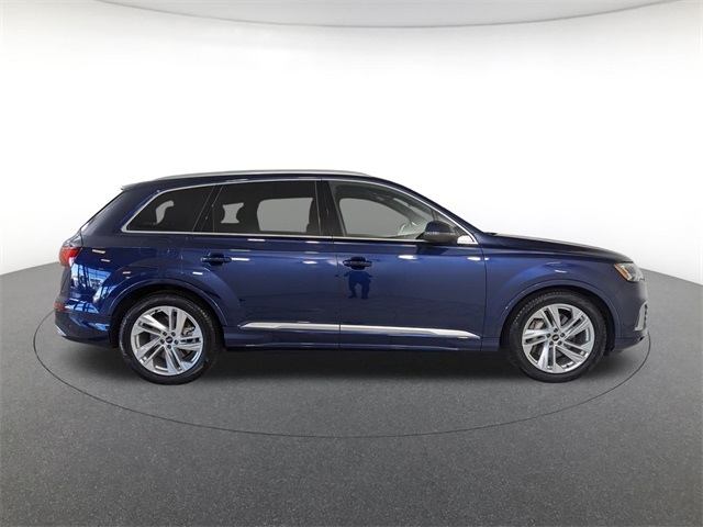used 2021 Audi Q7 car
