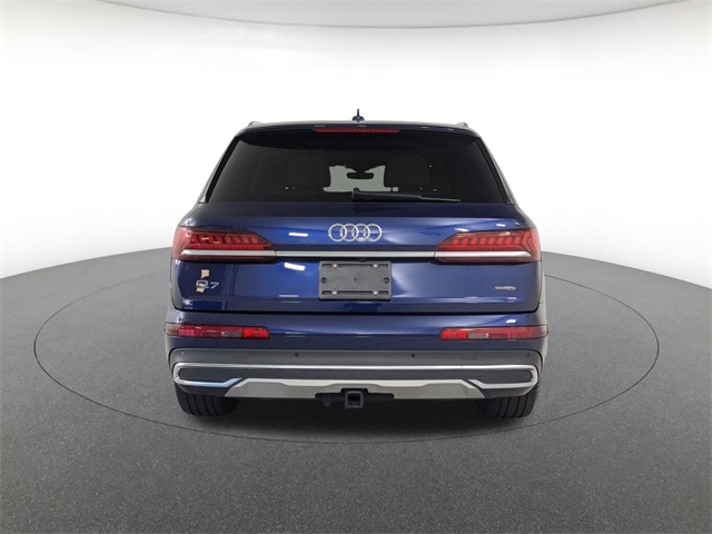 used 2021 Audi Q7 car