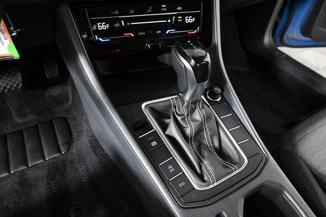 new 2025 Volkswagen Jetta car, priced at $25,221