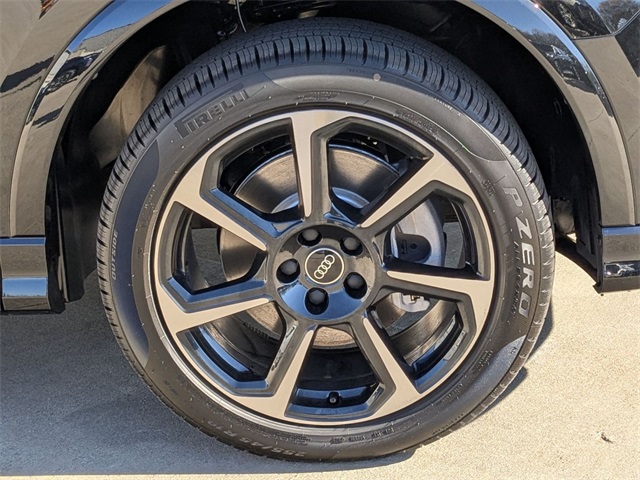 new 2025 Audi Q3 car, priced at $45,010