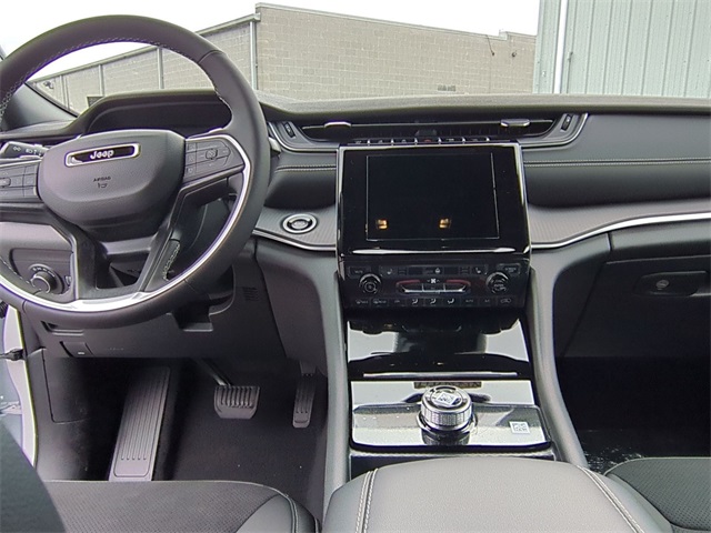 new 2025 Jeep Grand Cherokee L car, priced at $37,436