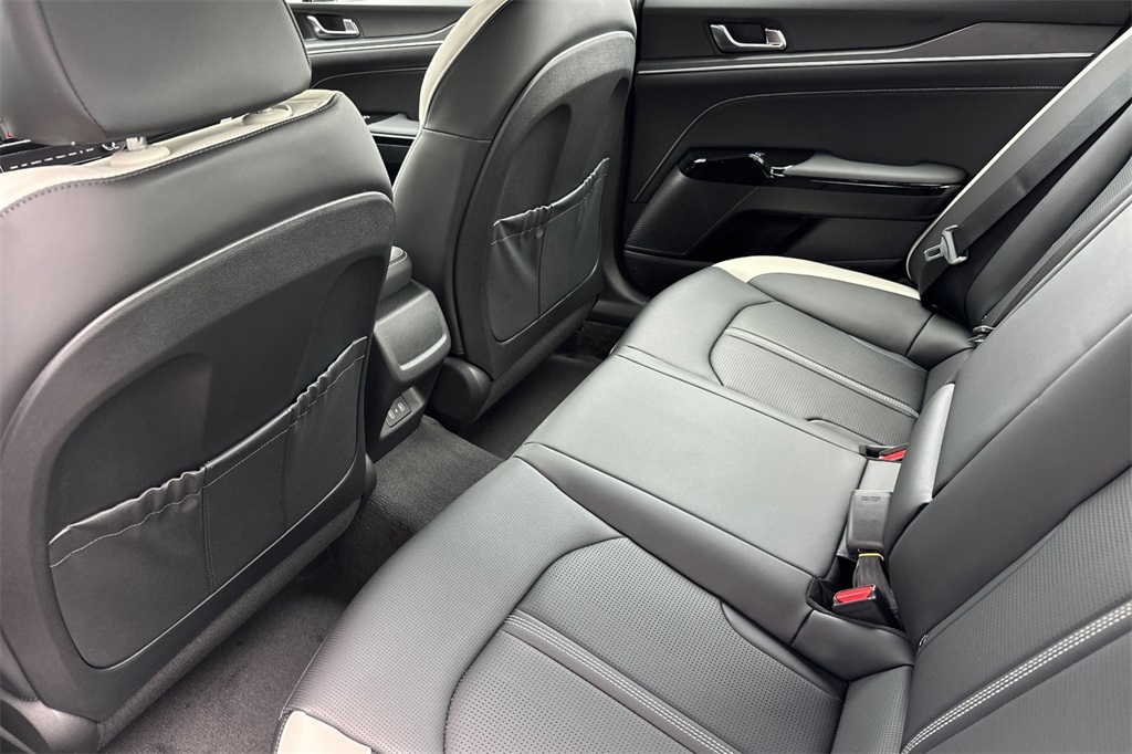 new 2026 Kia K5 car, priced at $29,785