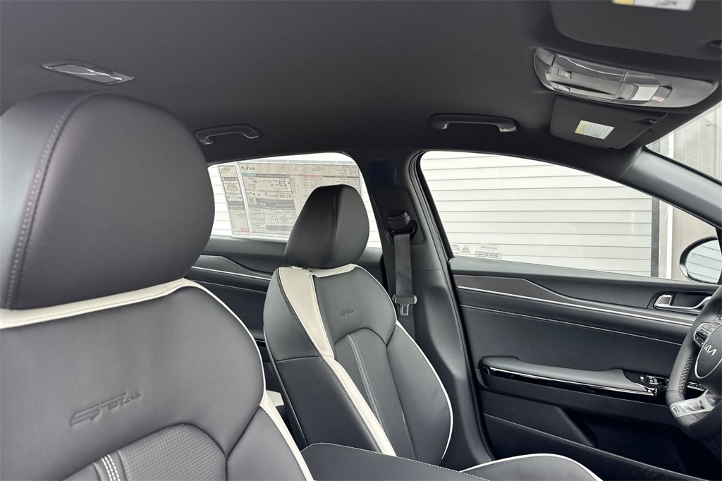 new 2026 Kia K5 car, priced at $29,785