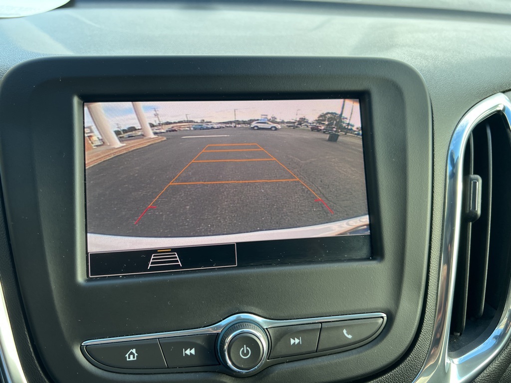 used 2022 Chevrolet Equinox car, priced at $23,400